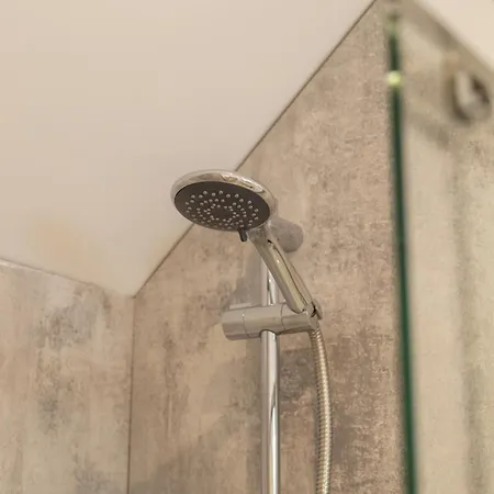 2, King's Court 스카버러